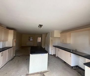 5 bedroom house to rent - Photo 2