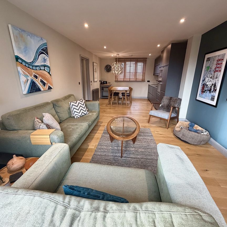 2 Bed Flat, Northcote Avenue, W5 - Photo 1