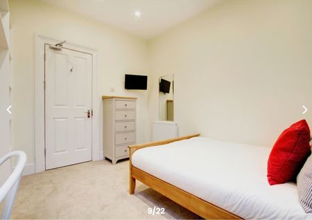 Room in a Shared House, Hyde Park Road, LS6 - Photo 3