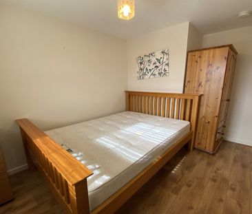 Room 4 @ Cartwright Way, Beeston, NG9 1RL - Photo 2