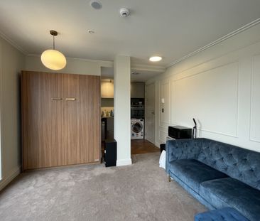 ***Welcome to 702A/8 Chevron Suites*** - Photo 5