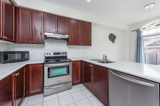 For Lease - 180 Pelee Avenue, Vaughan, Ontario - Photo 1