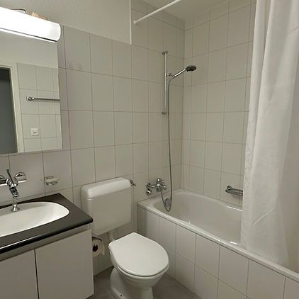 2½ Zimmer-Wohnung in Effretikon (ZH), möbliert, auf Zeit - Photo 1