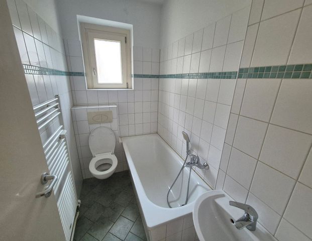 Altbau ab sofort frei - Foto 1