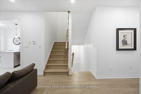 For Lease - 76 Sagewood Avenue, Barrie, Ontario - Photo 3