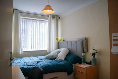 2 bedroom semi-detached house to rent - Photo 2