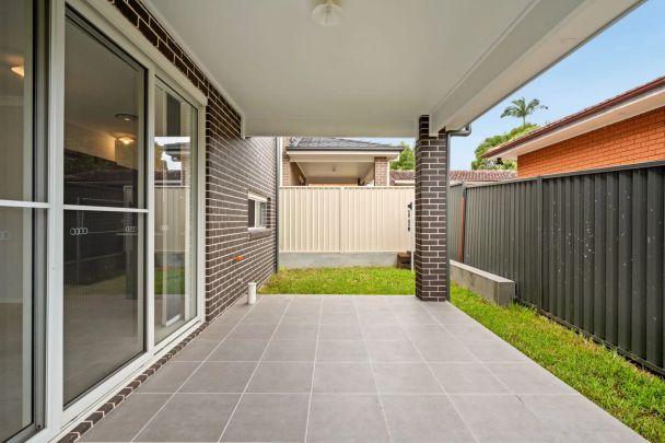 8. Barnes Street, Girraween. - Photo 1