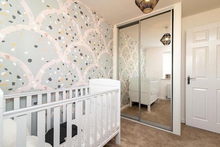 2 bedroom semi-detached house to rent - Photo 4