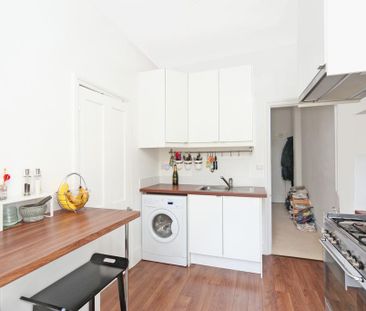 2 bedroom property to rent - Photo 5