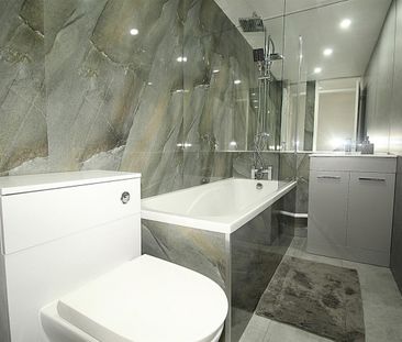 1 Bedroom House - Mid Terrace To Let - Photo 6