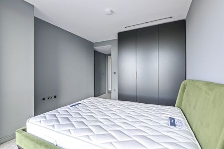 Available from 27/11/2025 - 2 Bed Apartment, Furnished - Photo 5