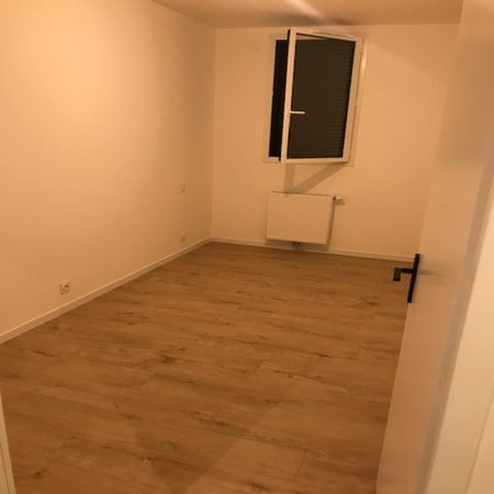 Location Maison 4 pièces 108m² MOUZILLON 44330 - Photo 4