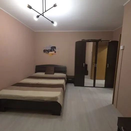 Persoana fizica inchiriez apartament cu 2 camere decomandate in complexul rezidential Iris - Photo 1