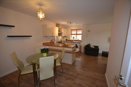 2 bedroom apartment to rent - Photo 2