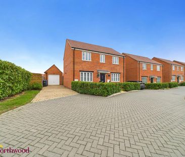 4 bedroom detached house to rent - Photo 1