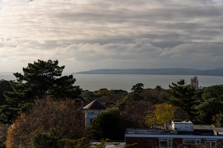2 bed penthouse to rent in West Cliff Road, Bournemouth, BH4 - Photo 3