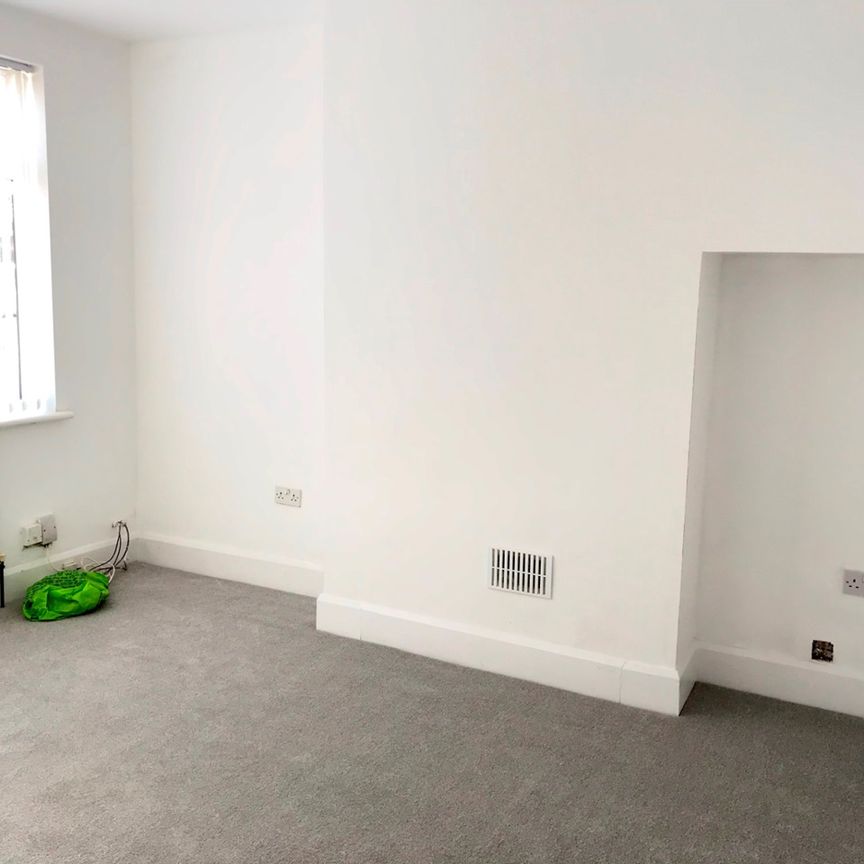 3 Bed Terraced House, Torcross Avenue, CV2 - Photo 1