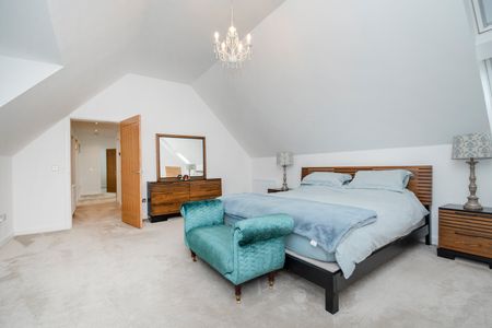 5 bedroom detached house to rent - Photo 5