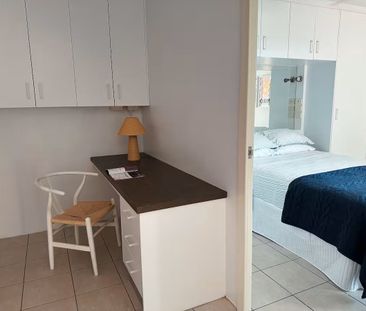 CHARMING FULLY FURNISHED ONE-BEDROOM APARTMENT IN THE HEART OF DARWIN - Photo 5
