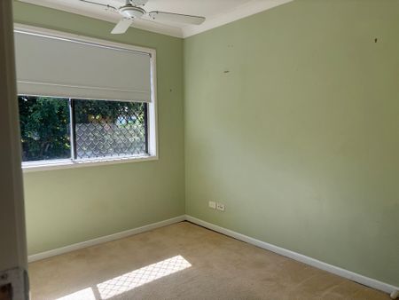 18 Laurinda Crs, Springwood QLD 4127 - House For Rent | Domain - Photo 3