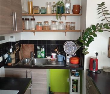 2 pièces - Meublé - 43,33 m² - 5ème étage - Colocation non autorisée - Photo 1