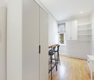 Southwell Gardens, SW7 - Photo 2