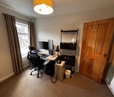 2 bedroom terraced house to rent - Photo 6