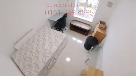 7 bedroom flat to rent - Photo 3