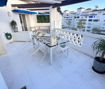 Penthouse in Puerto Banús - Photo 1