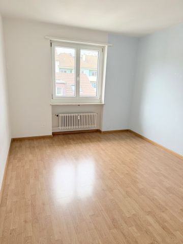 Schöne 4-Zimmer-Wohnung per 15. November 2026 zu vermieten - Photo 5