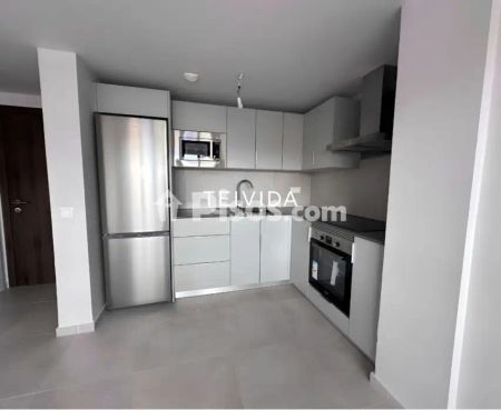 Piso en alquiler en Calle Tabano - Photo 4
