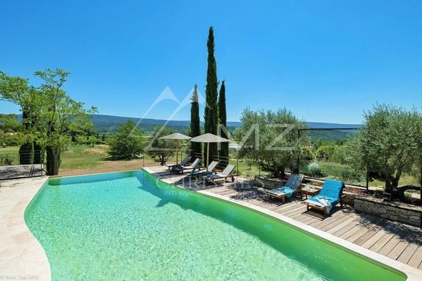 Luberon - Propriété d'exception avec piscine chauffée - Photo 1