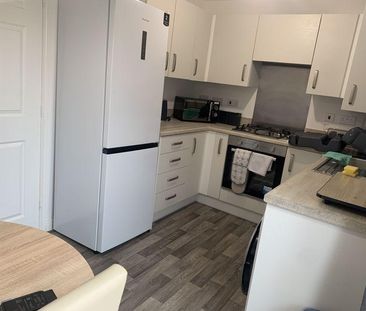 2 bedroom property to rent - Photo 5