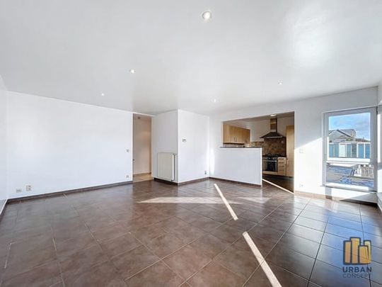 Appartement te huur - Foto 1