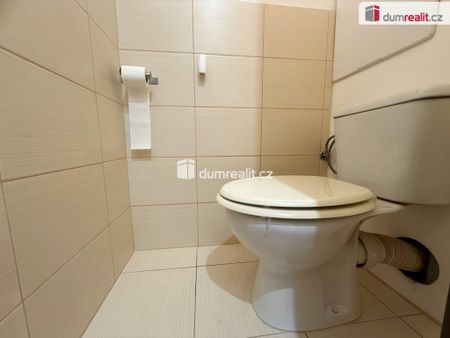 Pronájem bytu 3+1 72 m2 - Фото 3