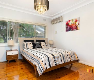 Family Home In Convenient Location! - Photo 2