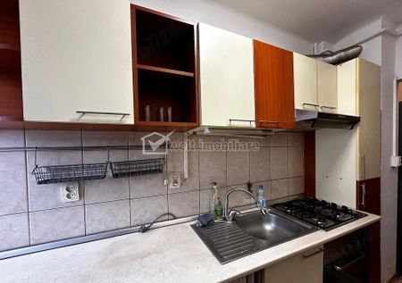 Aartament cu 3 camere in Zona Horea, Facultatea de Litere - Fotografie 3