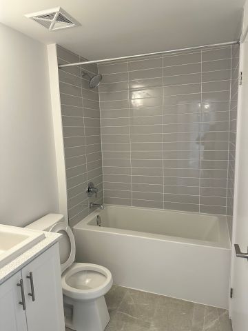 For Lease - 26 Lytham Green Circle Unit# 13, Newmarket, Ontario - Photo 5
