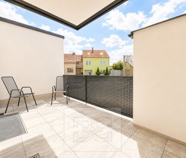 Pronájem bytu 1+kk 23 m² - Photo 1