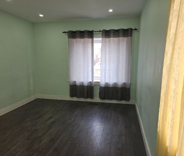 For Lease - 82 Pandora Circle Unit# Main/Upper, Toronto, Ontario - Photo 1