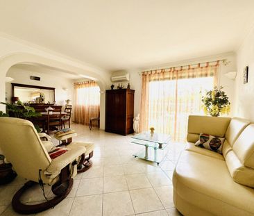 Location Appartement 2 pièces 71m² - Photo 2