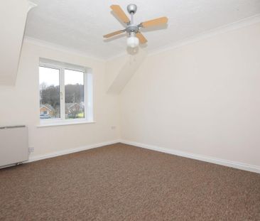 1 bedroom flat to rent - Photo 6