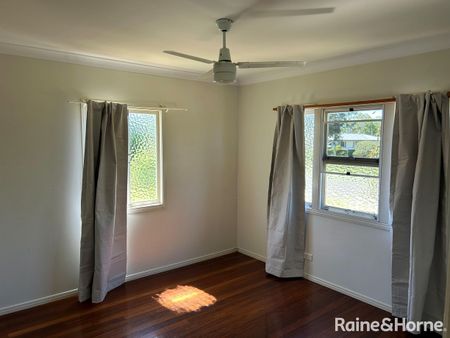 Convenient, Comfortable Living in Central Kingaroy - Photo 2