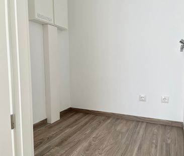 Neubau! 4-Zimmer-Wohnung mit Südbalkon, Einbauküche und Aufzug in R... - Foto 3