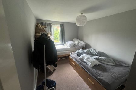 Canute Road - Photo 4