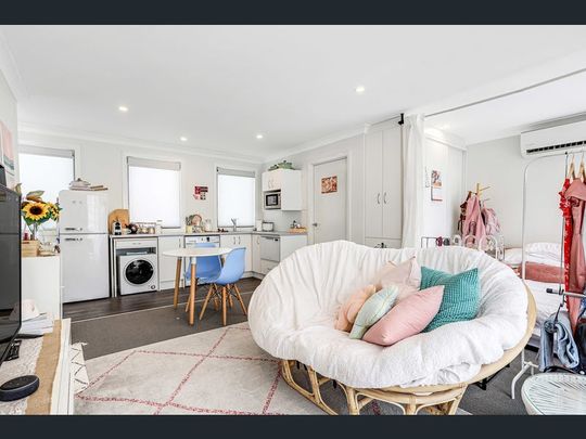 31a Honeysuckle Parade, Marsden Park NSW 2765 - Studio For Rent | Domain - Photo 1