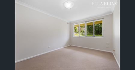 Spacious Home I Ideal Location - Photo 3