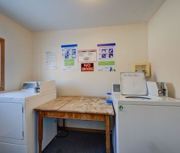 For Lease - 24 Duke Street Unit# 3, Brantford, Ontario - Photo 4