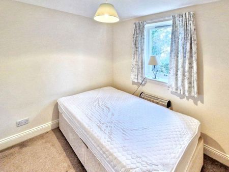 2 bed apartment to rent in NE2 - Photo 5