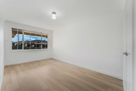 PRISTINE FOUR BEDROOM HOME - Photo 5